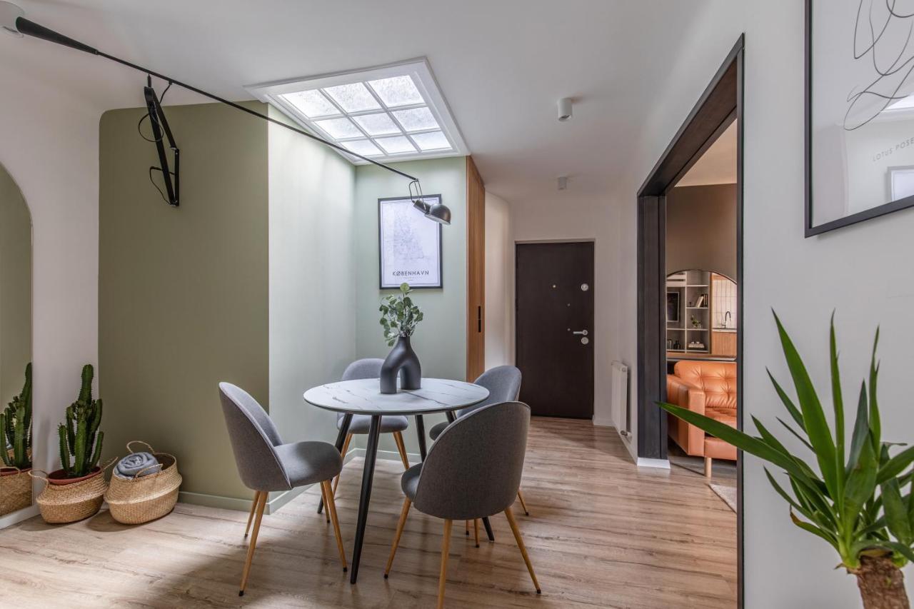 Ferienwohnung Downtown Story By Urbanesq Bukarest Exterior foto
